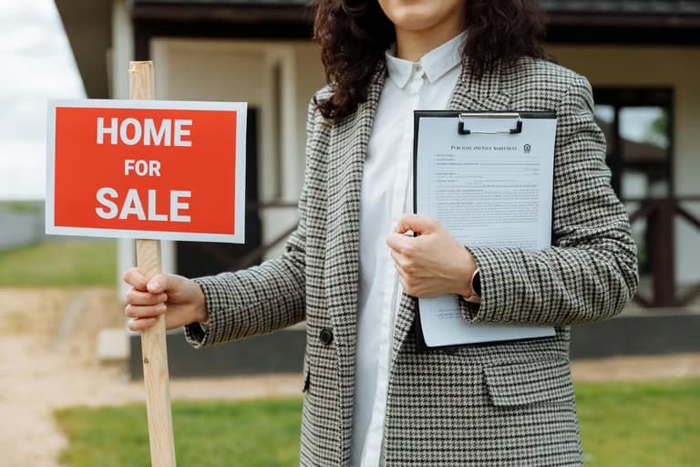 When to Lower the Price on Your House